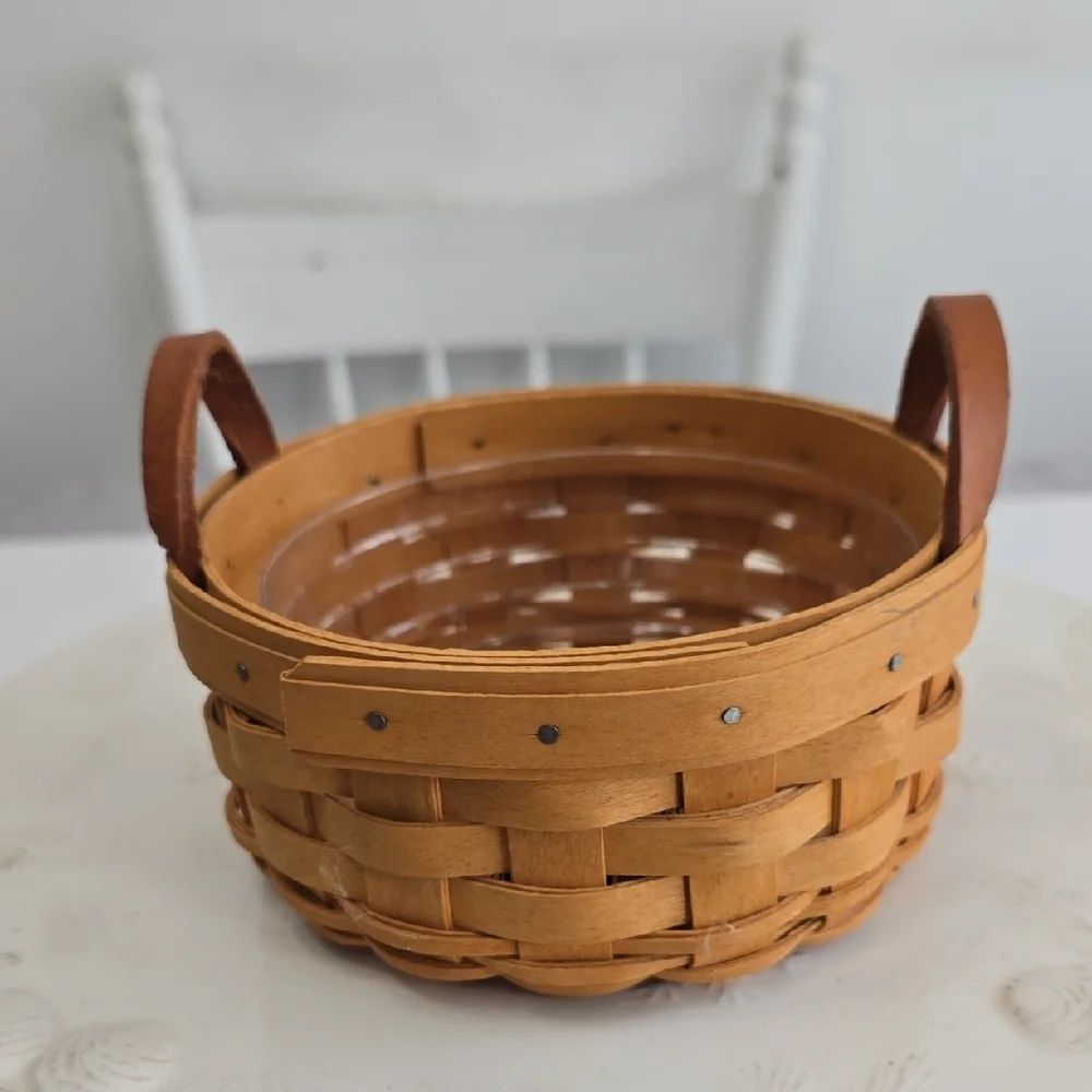 Longaberger 2002 Handwoven Basket Leather Strap Handles with Protector 6